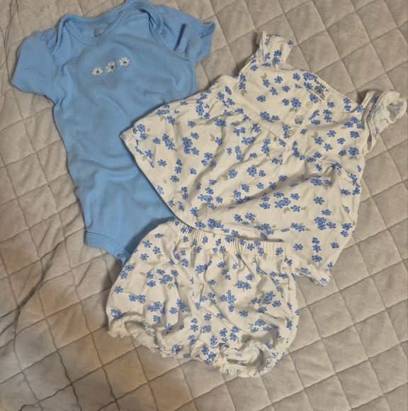 Carter's Blue and White Floral 3 Pc Set - Picture 1 of 2